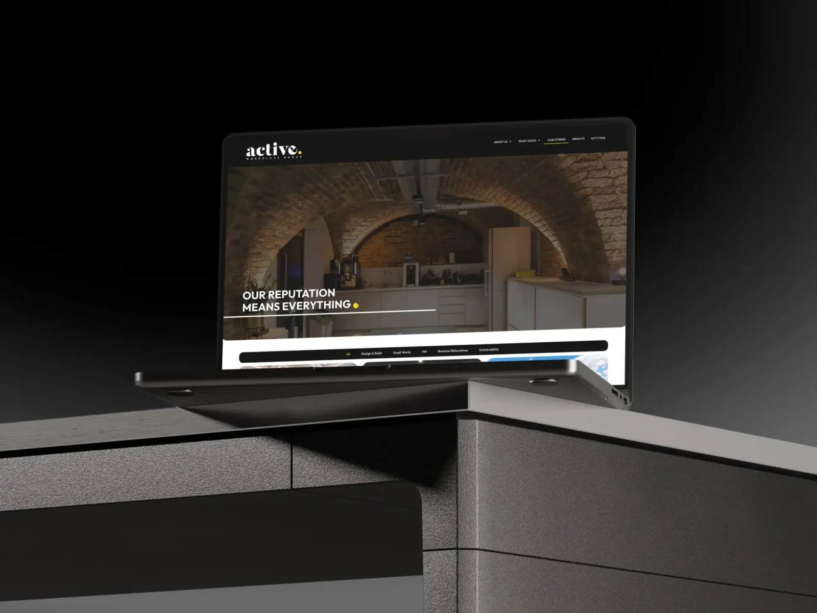 02. Laptop Mockup