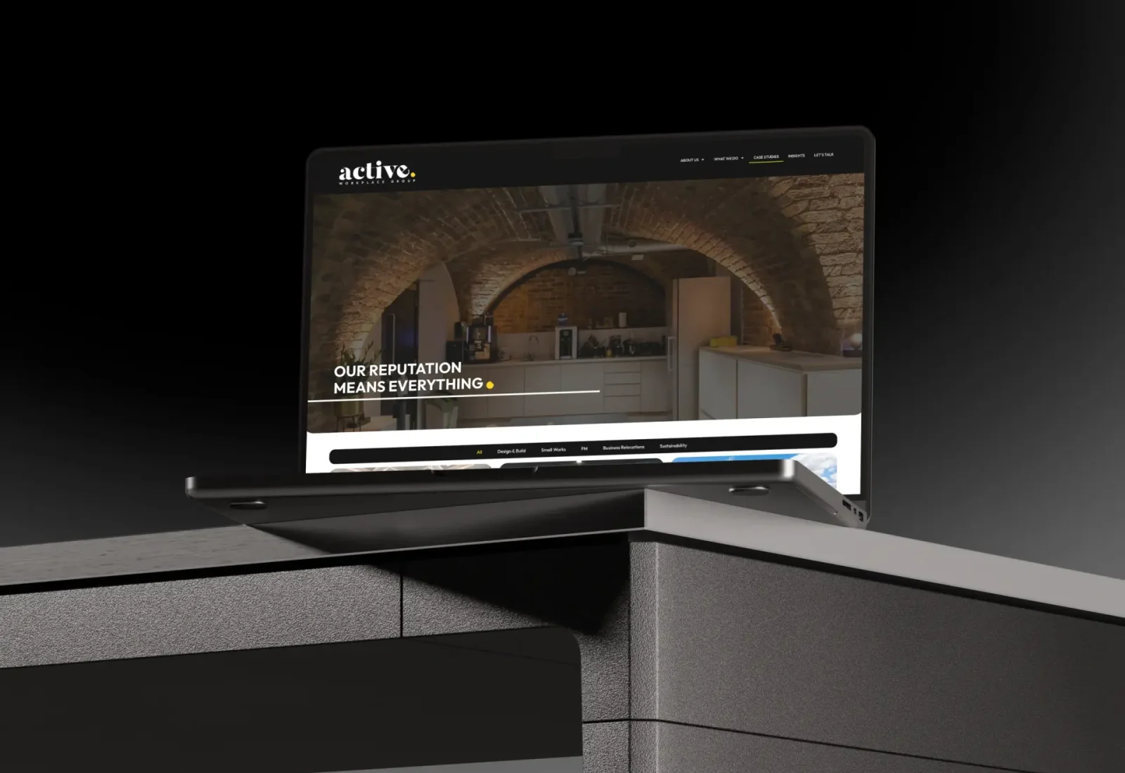 02. Laptop Mockup
