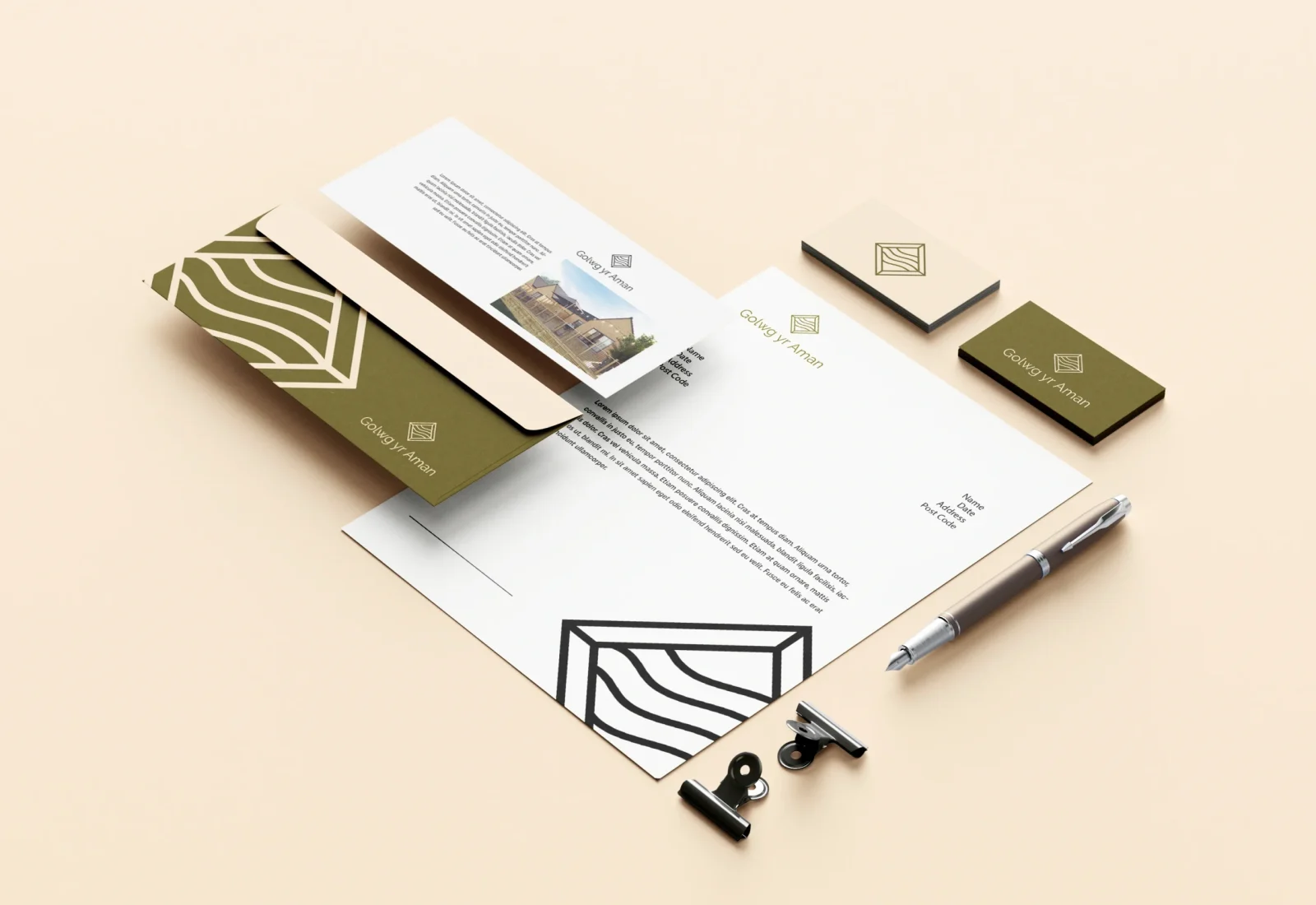 Copy-of-Us_Business_Card_Mockup_3