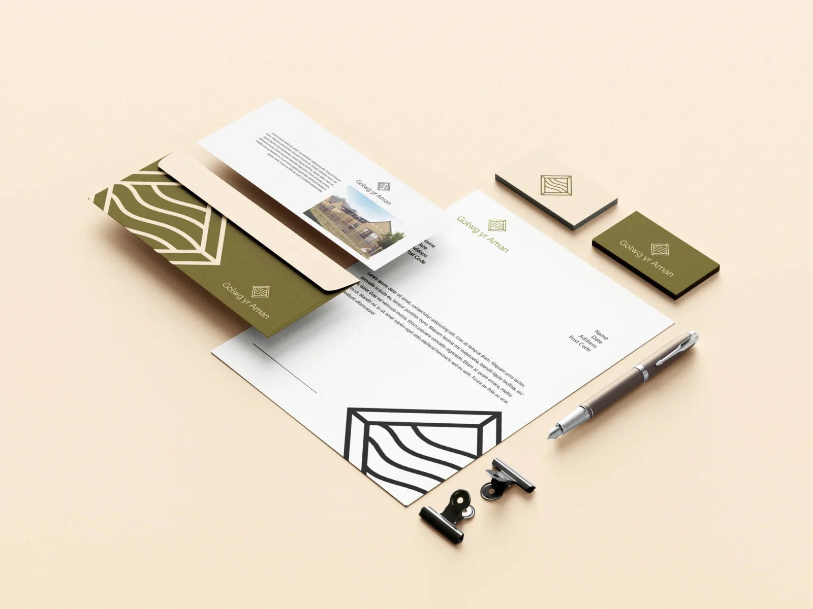 Copy-of-Us_Business_Card_Mockup_3